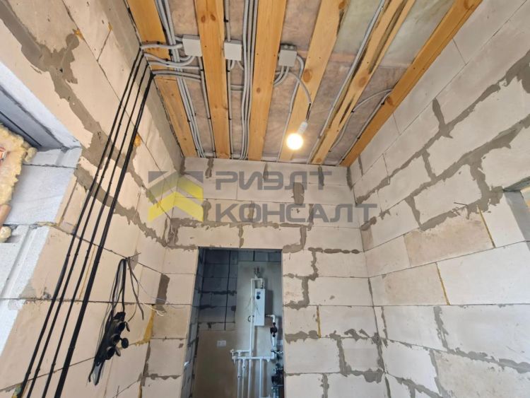 Дом, 90м², 10.50 соток, 1 этаж, 3 комн., стены: Кирпич миниатюра 18