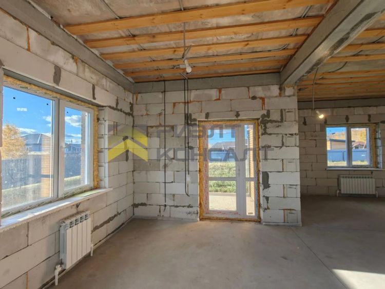 Дом, 90м², 10.50 соток, 1 этаж, 3 комн., стены: Кирпич миниатюра 12