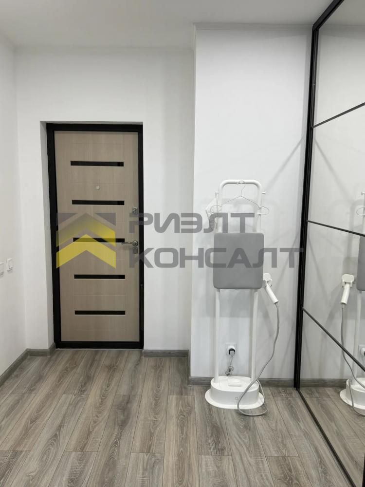 1-комн. квартира, Вторичка, 41.80м², 8/9 этаж миниатюра 2