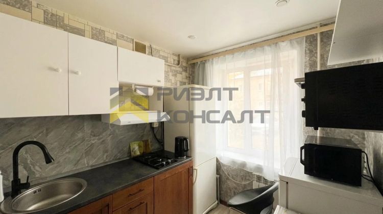 1-комн. квартира, Вторичка, 30м², 1/9 этаж