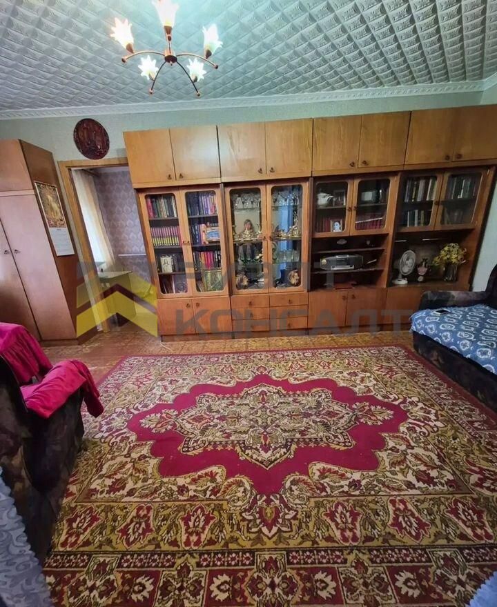 2-комн. квартира, Вторичка, 45м², 3/5 этаж