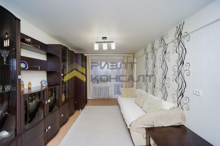3-комн. квартира, Вторичка, 63.60м², 5/5 этаж