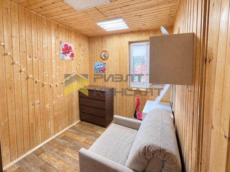 Дом, 82м², 9.75 соток, 2 этажа, 5 комн., стены: Кирпич миниатюра 10